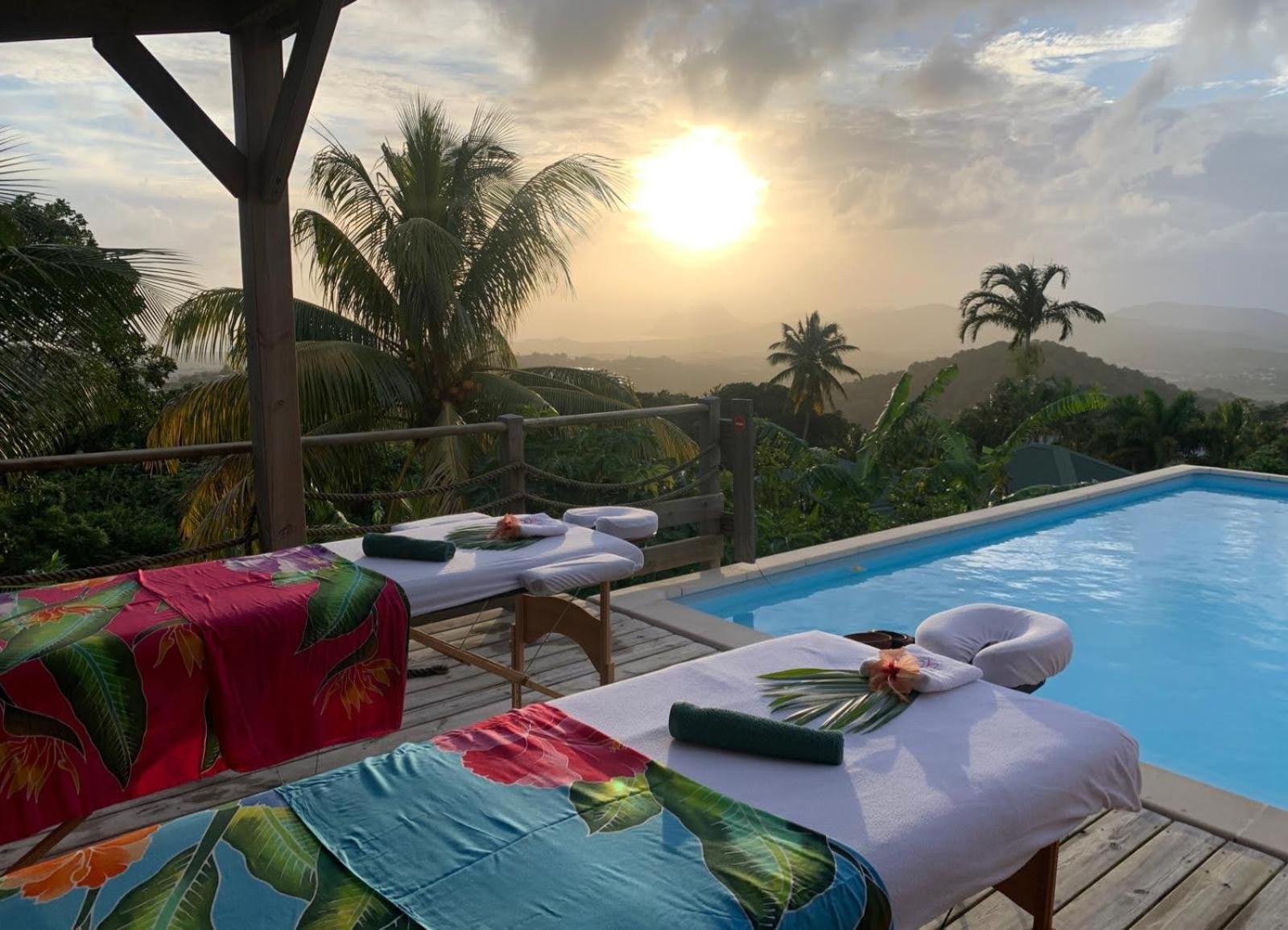 Villa Cosaroe 6-14 Pers Piscine Et Superbe Vue Mer Panoramique Riviere-Salee Luaran gambar
